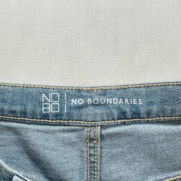 No Boundaries Jeans Juniors 13 Light Wash Denim Distressed High Rise Ankle Blue - Picture 7 of 12